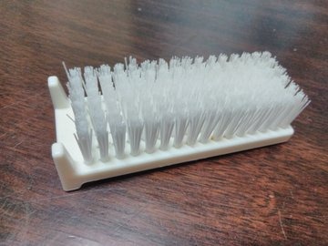 爪ブラシ セリア