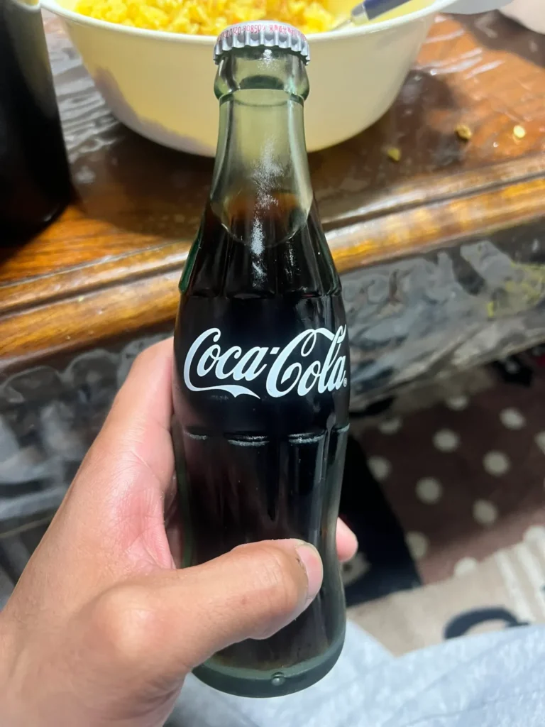 業務スーパーで瓶コーラは何本単位で買えますか?