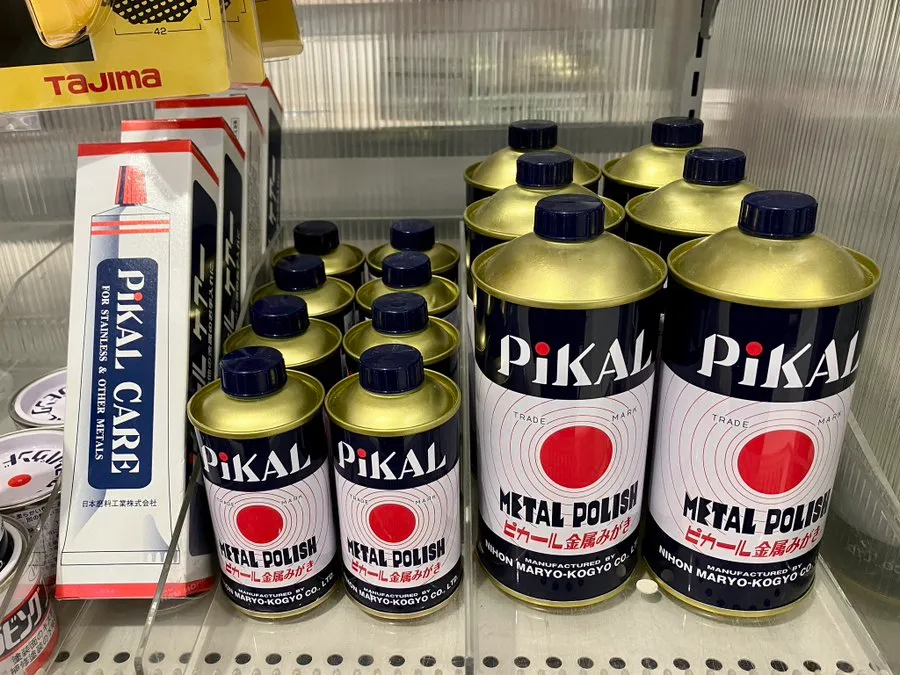 カー用品店での取り扱い