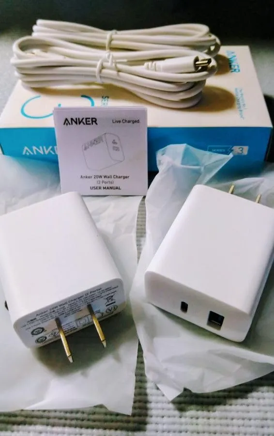 100円ショップで充電器は買える？