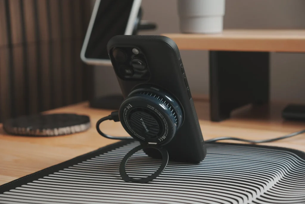 セリアとダイソーどちらのワイヤレス充電器がおすすめ？